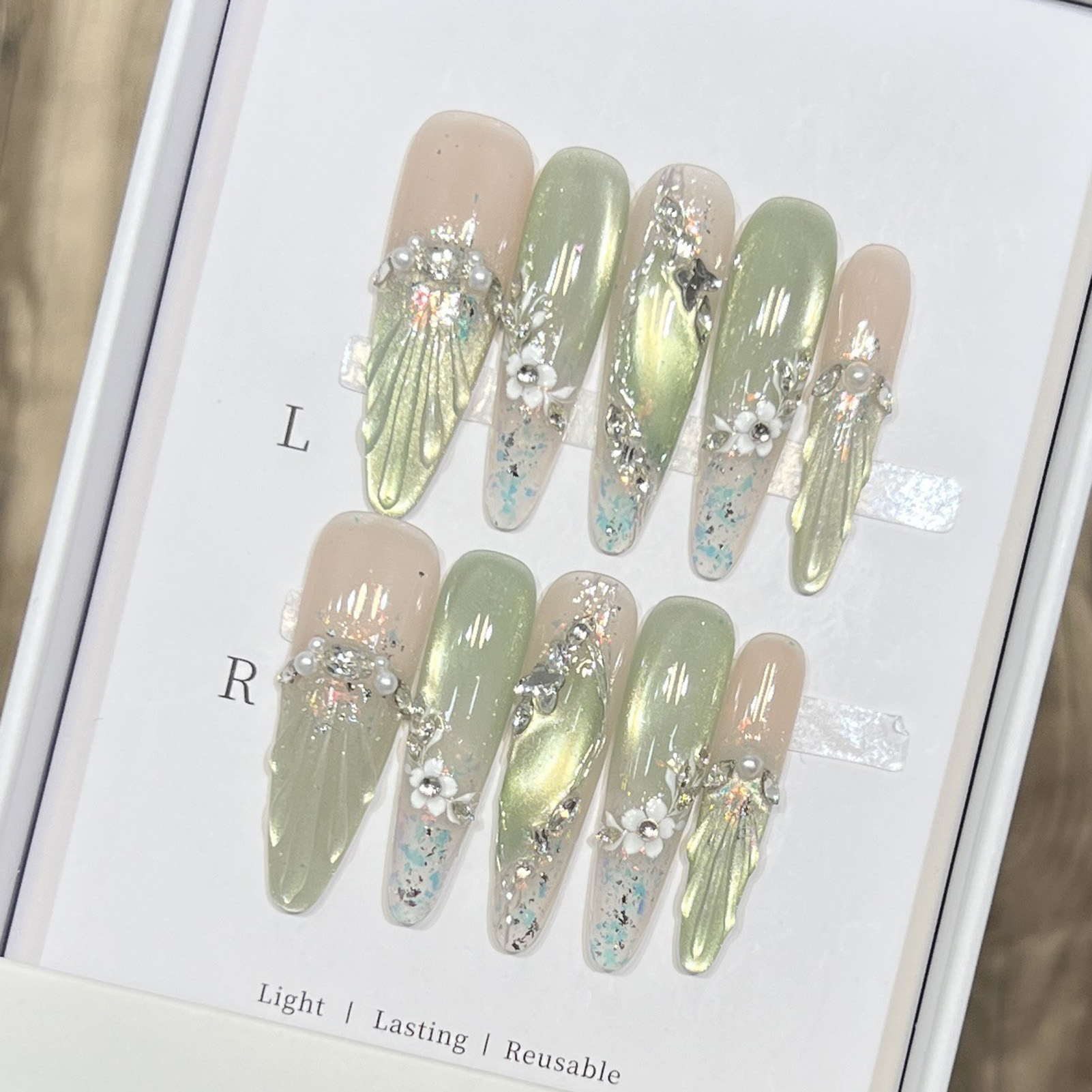 Faux ongles longs en amande, p - Pressed Flower Art avis et prix